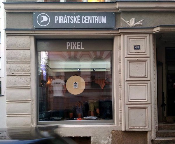 Pirátské centrum Pixel v Jablonci otevřelo dveře veřejnosti